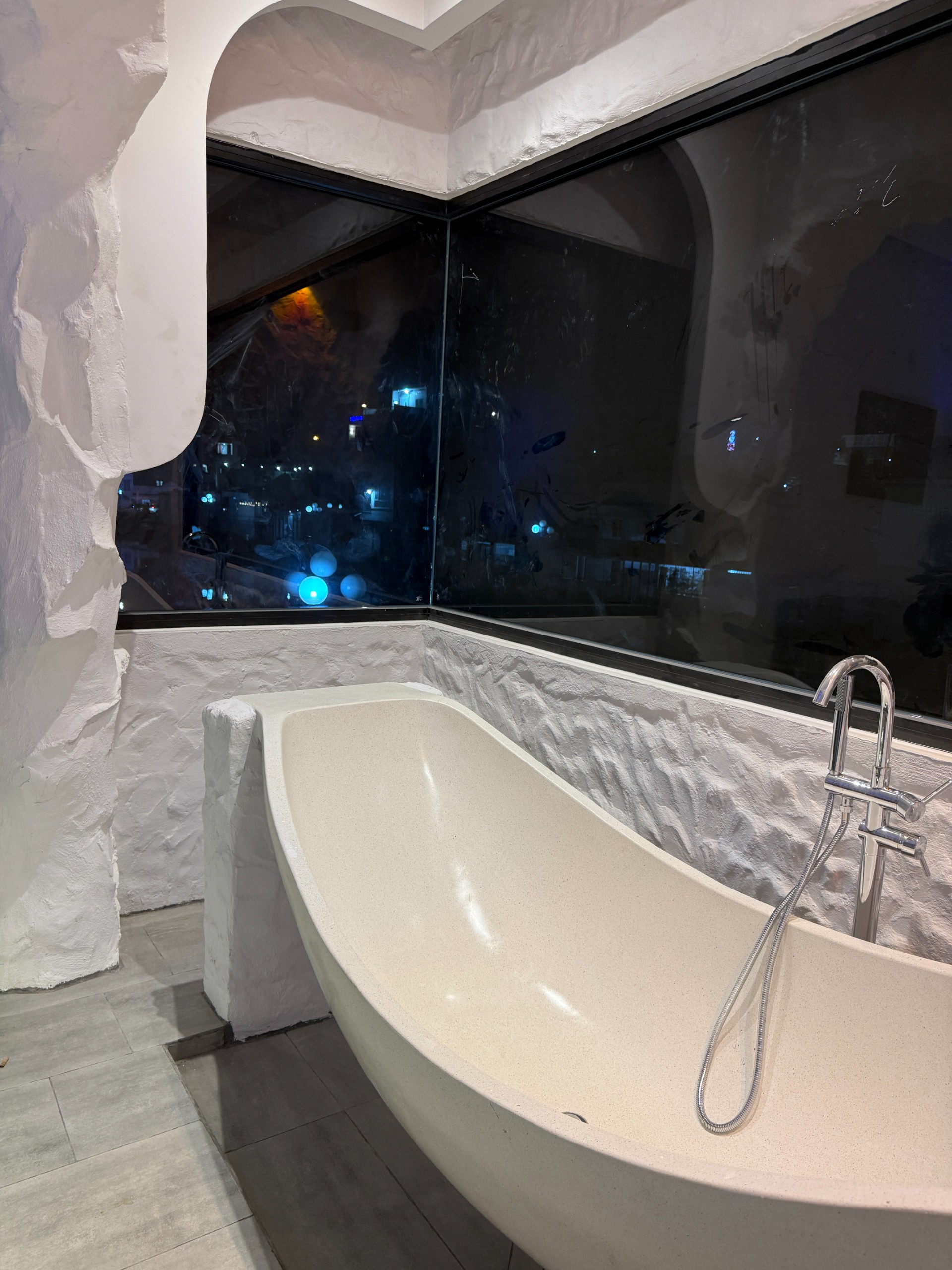 Phòng 52HZ - Ảnh 2